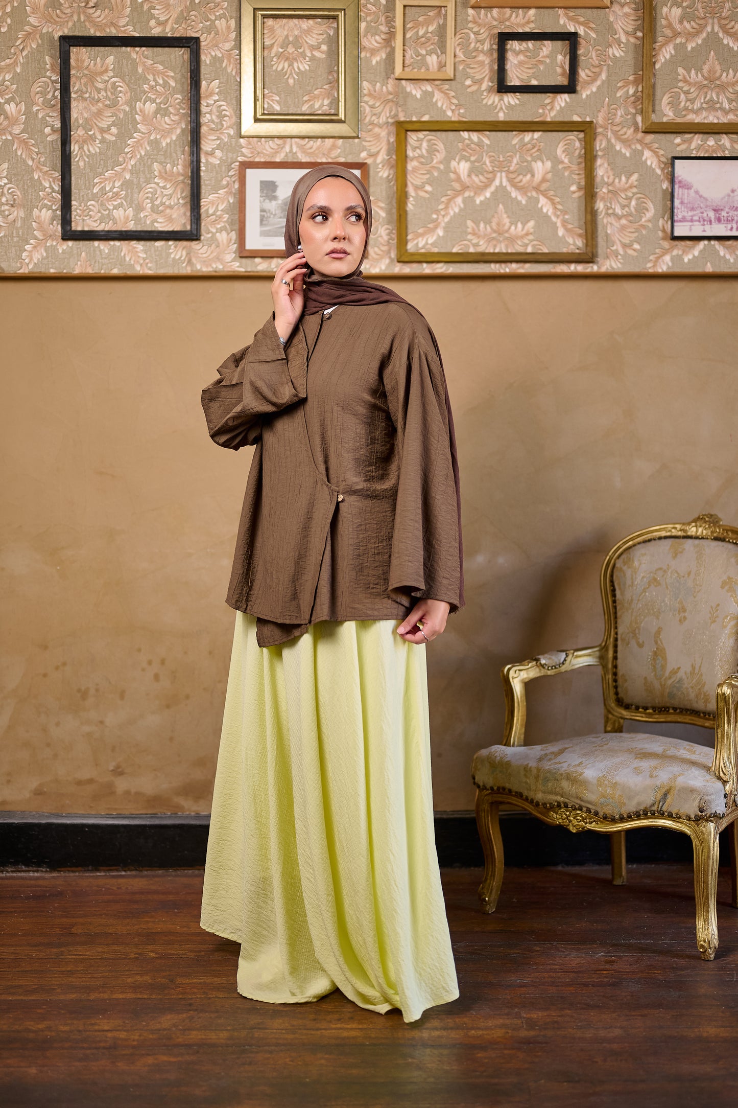 Boya Brown blouse